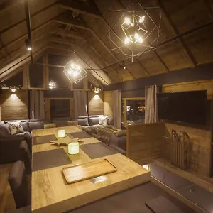 Chalet La Grange D'aur - Place D'auron, Auron